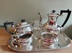 Verzilverd thee- koffie servies., Antiek en Kunst, Antiek | Goud en Zilver, Ophalen of Verzenden