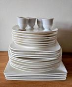 Wit servies, ideaal voor starters, Huis en Inrichting, Keuken | Servies, Ophalen of Verzenden, Zo goed als nieuw, Effen, Porselein