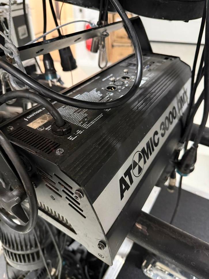 3x Martin Atomic 3000 Stroboscopen, Muziek en Instrumenten, Licht en Laser, Gebruikt, Licht, Stroboscoopeffect, Ophalen of Verzenden