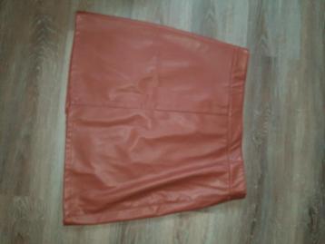 nieuwe bruine leren rok XL beschikbaar voor biedingen