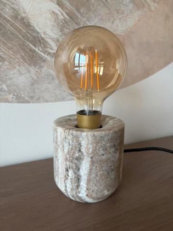 H&M Home lampenvoet marmer beschikbaar voor biedingen