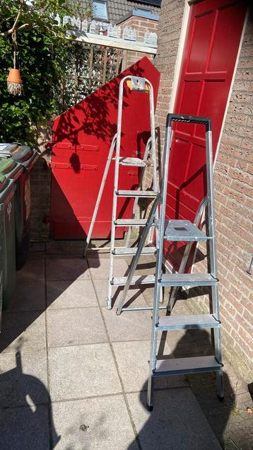 2x trap Hst en tomado trap aluminium 4 tredes en 5 tredes beschikbaar voor biedingen
