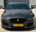 JAGUAR XE 20d 2.0 225PK AUTOMAAT BJ2017 GREY METALLIC, Automaat, 1800 kg, Zwart, 4 cilinders