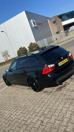 BMW 3-Serie 2.0 I 320 Touring AUT 2006 Zwart, Auto's, Automaat, Achterwielaandrijving, 4 cilinders, 1435 kg