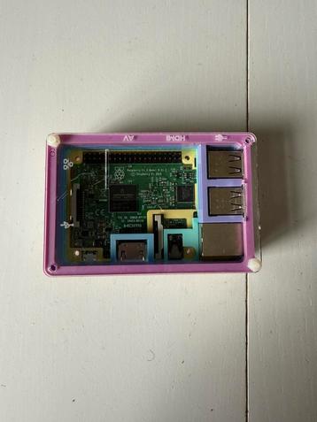Raspberry Pi 3 Model B V1.2 | 16GB Micro SD-kaart | beschikbaar voor biedingen