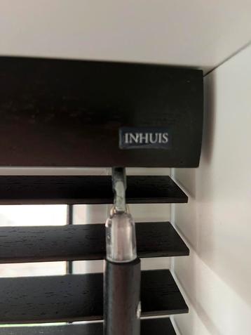 InHuis houten jaloezieën  beschikbaar voor biedingen