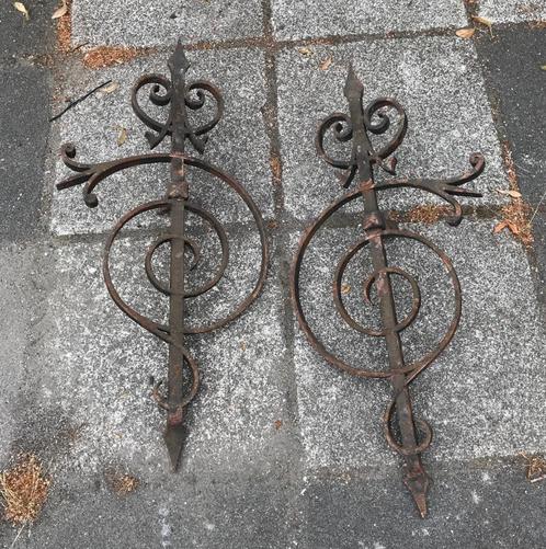 2 antieke Muurankers in de vorm van 1 Muzieksleutel., Antiek en Kunst, Curiosa en Brocante, Ophalen