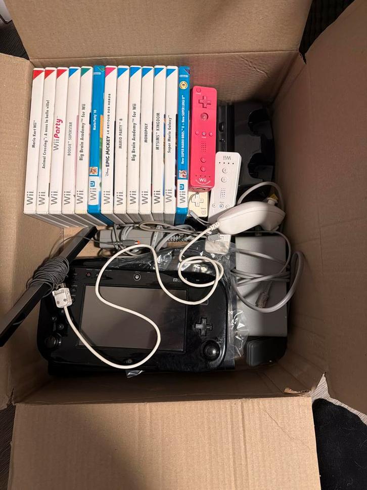 Wii U Compleet Pakket met Spellen & Accessoires, Spelcomputers en Games, Spelcomputers | Overige, Gebruikt, Ophalen