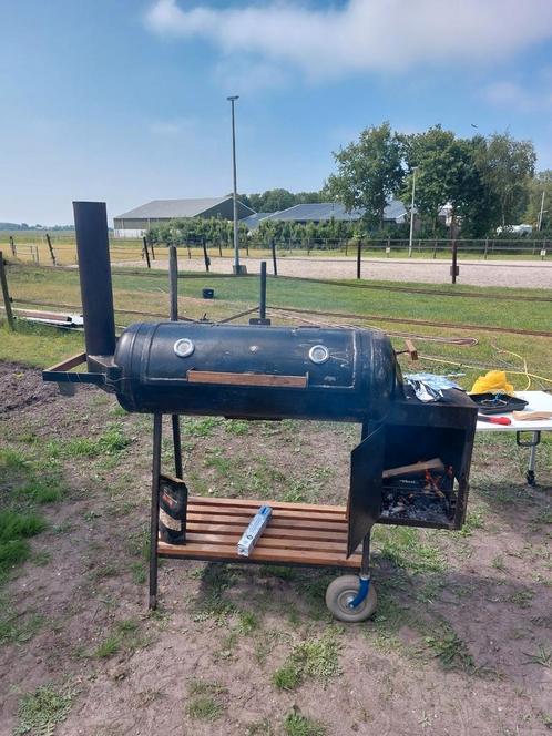 offset smoker, Tuin en Terras, Houtskoolbarbecues, Zo goed als nieuw, Ophalen