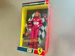 Barbie Scuderia Ferrari, nieuw, nog nooit uit doos geweest!, Verzamelen, Poppen, Ophalen of Verzenden, Nieuw, Fashion Doll