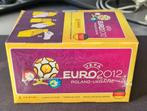 Panini Euro 2012 100 Pack Box Duitse Versie, Ophalen of Verzenden, Nieuw, Meerdere stickers