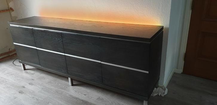 Dressoir met led verlichting rvs poten zeer mooi, Huis en Inrichting, Kasten | Dressoirs, Zo goed als nieuw, 200 cm of meer, 25 tot 50 cm