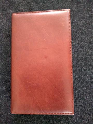 Leren map voor visitekaartjes beschikbaar voor biedingen