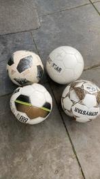 Derbystar en Adidas voetballen alle vier voor 30,-, Sport en Fitness, Voetbal, Bal, Zo goed als nieuw, Ophalen