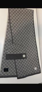 Lv muts en sjaal, Kleding | Heren, Mutsen, Sjaals en Handschoenen, Overige maten, Ophalen of Verzenden, Zo goed als nieuw, Louis Vuitton