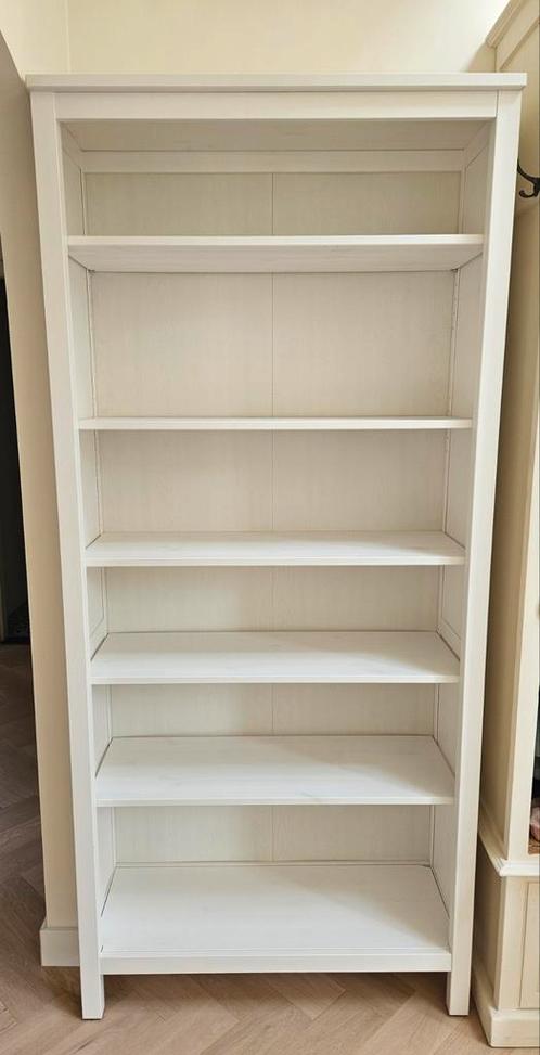 Hemnes boekenkast, kast, planken, wit, massief hout, Huis en Inrichting, Kasten | Boekenkasten, Zo goed als nieuw, 50 tot 100 cm
