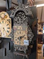 Grote Friese stoel klok €100., Antiek en Kunst, Antiek | Klokken, Ophalen