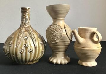 2 Sieburg kruikjes en 1 Baardman ( replica ) beschikbaar voor biedingen