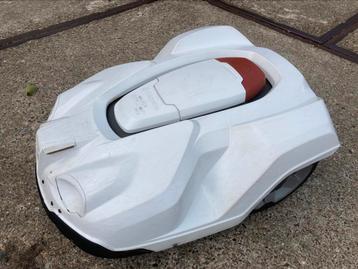 Husqvarna automower 330X beschikbaar voor biedingen