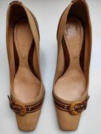 Pumps, Sergio Rossi, maat 38, Kleding | Dames, Schoenen, Pumps, Sergio Rossi, Beige, Ophalen of Verzenden