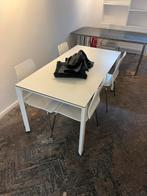 GRATIS witte tafel af te halen. Exclusief stoelen., Huis en Inrichting, Complete inboedels, Ophalen