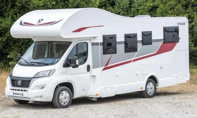 RIMOR seal 695 bj2022 familiecamper alkoof lengtebedden, Caravans en Kamperen, Campers, Particulier, tot en met 6, Alkoof, Fiat