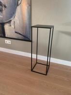 Metalen pilaar 70x25x25 cm, Huis en Inrichting, Woonaccessoires | Zuilen en Pilaren, Ophalen, Gebruikt