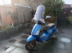 Vespa Primavera 2022 Sprint 50cc 4T 3V kleur metallic blauw, Ophalen, Zo goed als nieuw, Maximaal 25 km/u, Ciao