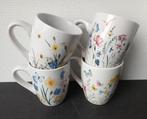 4 grote bekers, bloem van Duo Tableware, Huis en Inrichting, Keuken | Servies, Nieuw, Ophalen of Verzenden, Overige stijlen, Kop(pen) en/of Schotel(s)