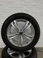 ZGAN orig, 18" VW Tiguan R-line velgen, 8mm Pirelli winterba, 18 inch, Gebruikt, Banden en Velgen, 235 mm