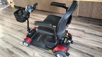 go go elite traveller scootmobiel. VASTE PRIJS..!! beschikbaar voor biedingen