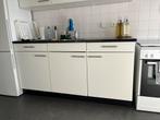 Keukenblok plus boven kasjes zgan, Huis en Inrichting, Ophalen of Verzenden, Zo goed als nieuw, Wit, Enkelwandige keuken