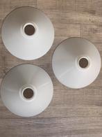 3 dezelfde witte melkglas lampenkapjes, Minder dan 25 cm, Rond, Gebruikt, Ophalen of Verzenden