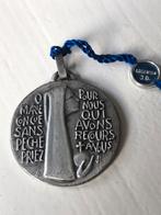 Medaillon hanger antiek Frans metaal Madonna Maria, Ophalen of Verzenden, Gebruikt, Overige materialen, Overige voorstellingen
