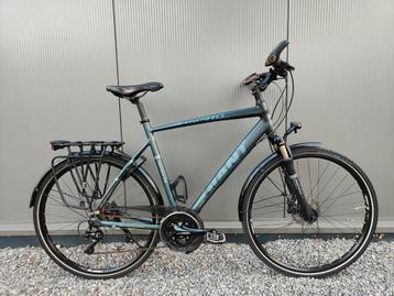 Giant Aspiro R5 Disc sportieve herenfiets.
Maat XL. XT. beschikbaar voor biedingen