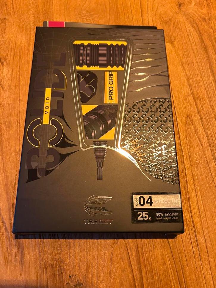 Target bolide Void 04, 25 gram, Sport en Fitness, Darts, Nieuw, Pijlen, Ophalen of Verzenden