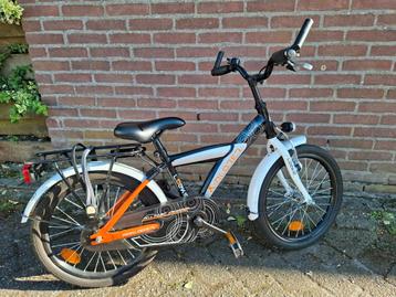 Loekie xplorer Batavus snake 18 inch fiets kind beschikbaar voor biedingen