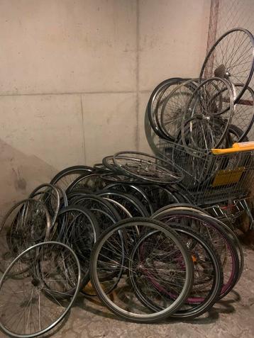 Partij Fietswielen - Diverse Maten beschikbaar voor biedingen