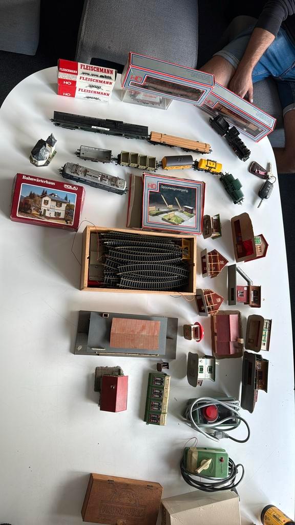 Fleischmann Trein Set + Rails & Gebouwen, Hobby en Vrije tijd, Modeltreinen | H0, Gebruikt, Treinset, Fleischmann, Analoog, Ophalen of Verzenden