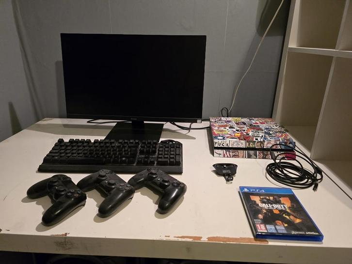 PlayStation 4 met Iiyama monitor + accessoires, Spelcomputers en Games, Spelcomputers | Sony PlayStation 4, Gebruikt, Original