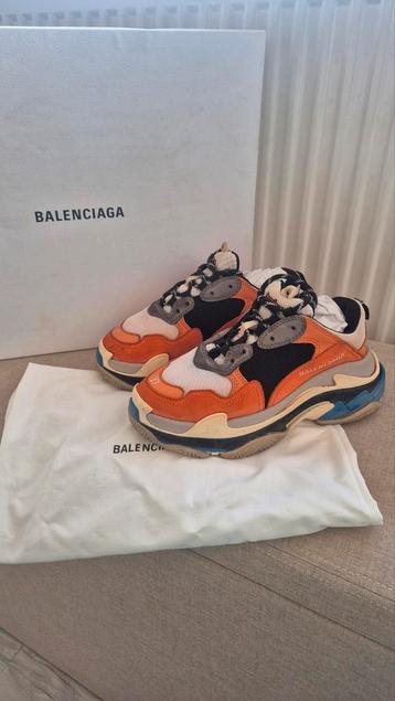 Balenciaga 37 beschikbaar voor biedingen