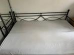 Zwart uitschuifbaar bed, Ophalen, Verstelbaar, Zwart, 140 cm
