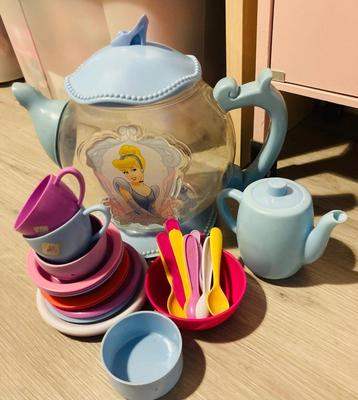 Theeset TheepotSpeelgoed  met Bekers & Accessoires  beschikbaar voor biedingen