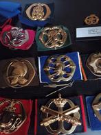 militaire emblemen jaren 50/70, Ophalen of Verzenden, Landmacht, Nederland, Embleem of Badge