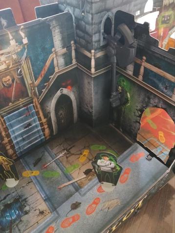 Spookslot 999 games beschikbaar voor biedingen