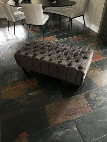 Hocker/Tafel met glazen plaat - Nieuwstaat beschikbaar voor biedingen