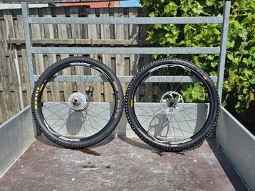 Set tubeless mavic mtb wielen. beschikbaar voor biedingen