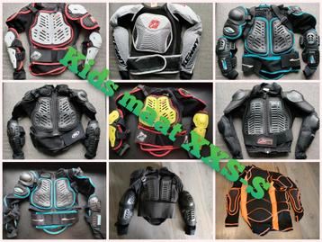 Diverse bodyprotectors maat S of M kids kinderen beschikbaar voor biedingen