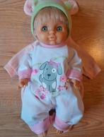 Nenuco vintage zacht rubberen pop + accessoires, Ophalen of Verzenden, Gebruikt, Babypop