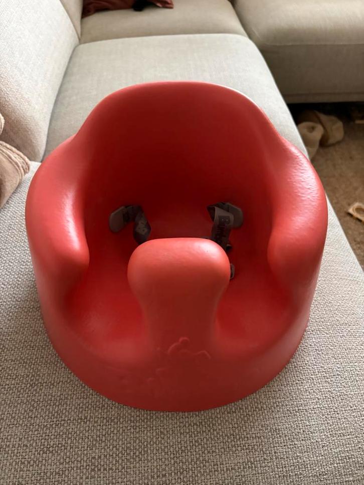Bumbo Floor Seat - Baby Zitstoel t.e.a.b., Kinderen en Baby's, Kinderstoelen, Zo goed als nieuw, Overige typen, Gordel(s), Ophalen
